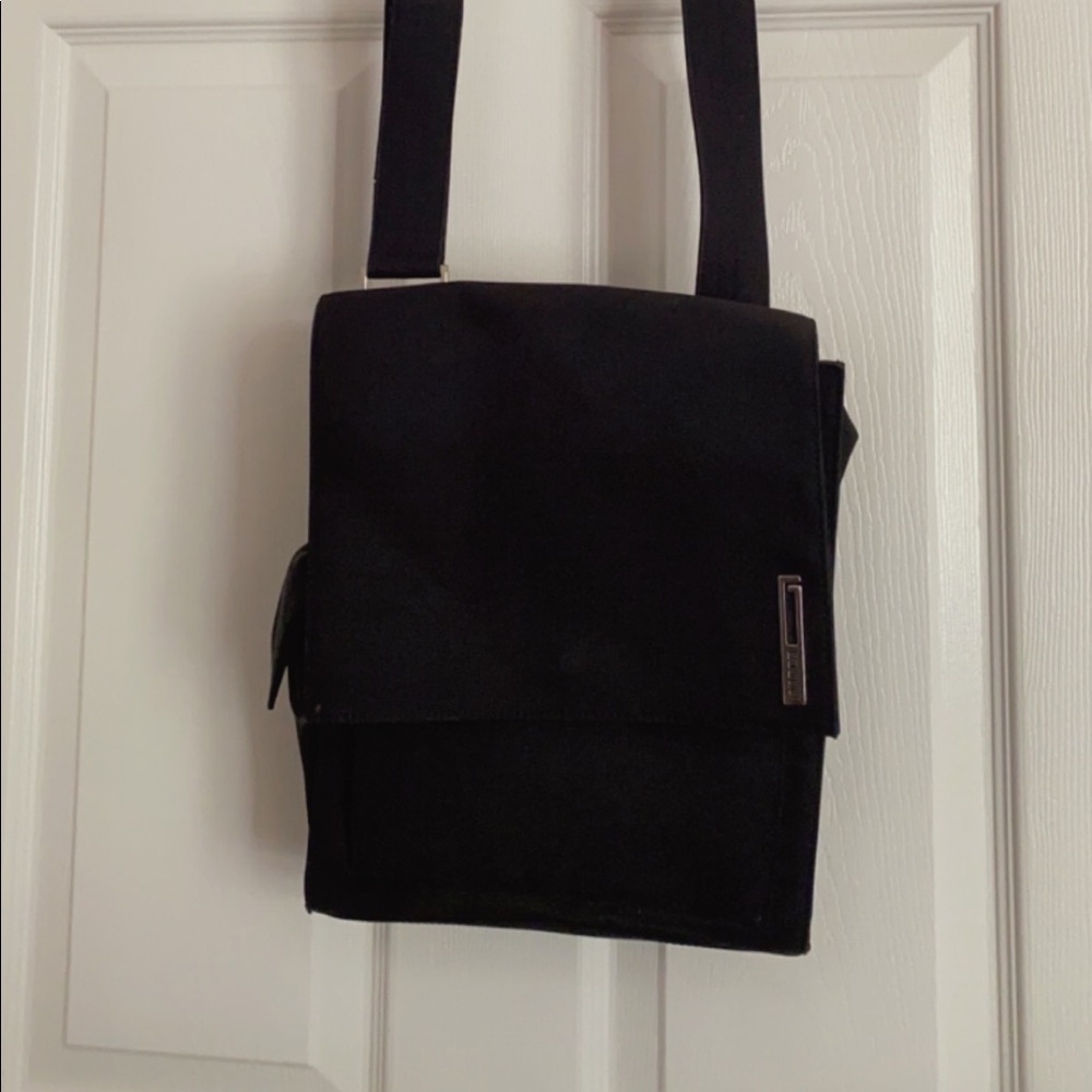 Guess crossbody